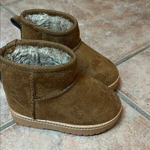 Cozy Brown Kids Boots